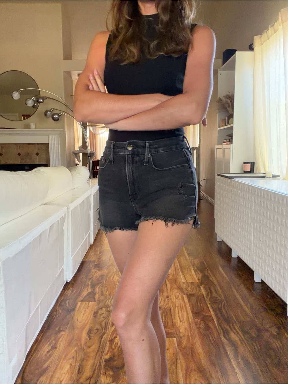 Good American Good Curve Black Cut Off Jean Shorts 2.5" Inseam Frayed 4/27